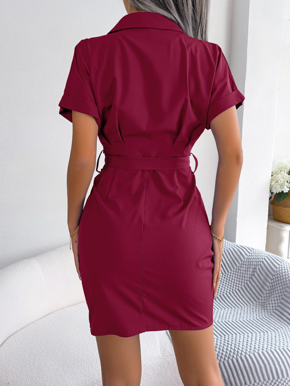 Robe chemise courte bordeaux ceinturée
