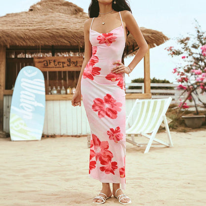 Robe longue fleurie rose à fines bretelles