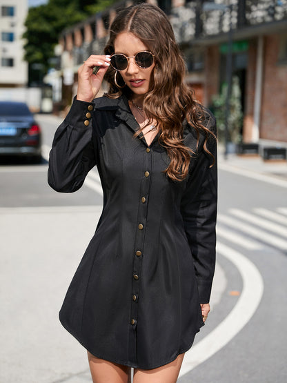 Robe chemise courte noire à manches longues